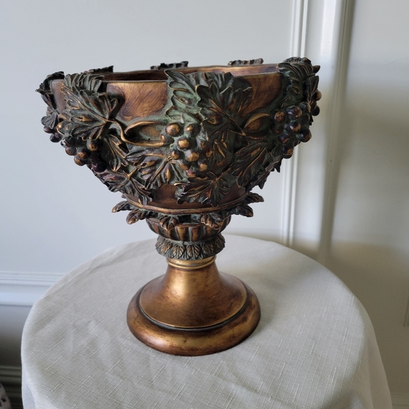 Decorative Bowl, wooden painted bronze and green - Picture 3 of 5